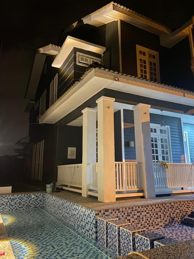Shafickza Guesthouse Куала-Тренгану Экстерьер фото
